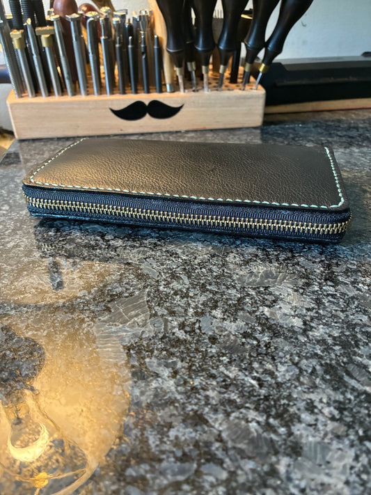 womens zippered clutch wallet with RFID blocker