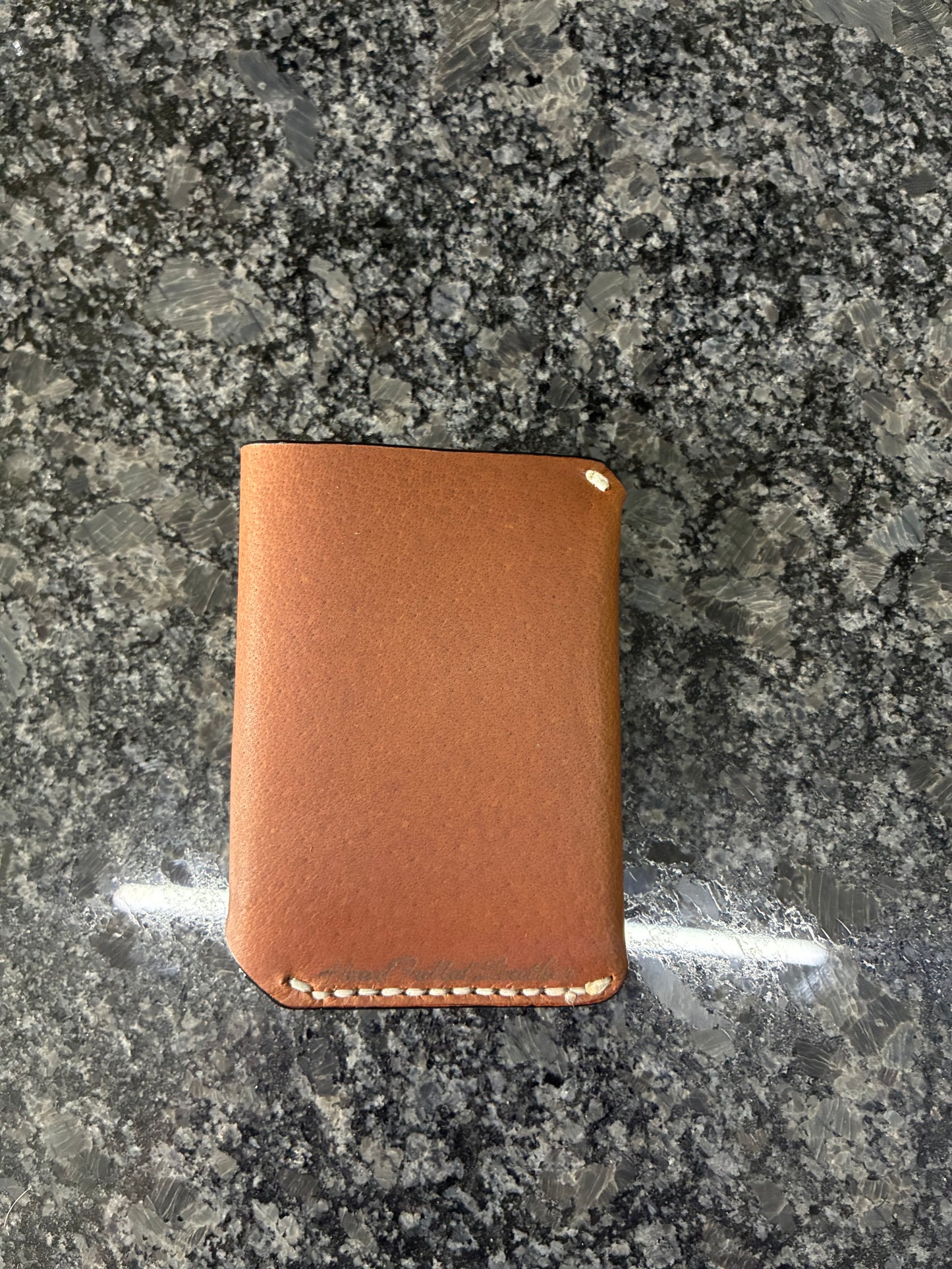Minimalist snap wallet